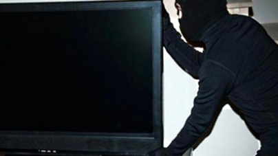 З золотоніської квартири викрали телевізор