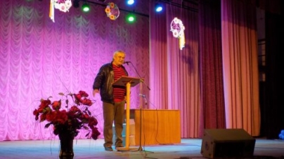 Відомий письменник Василь Шкляр завітав до Кам’янки з презентацією книги “Троща”