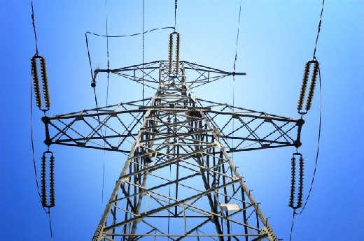 Електропостачання знеструмлених негодою сіл Черкащини відновлять до кінця дня