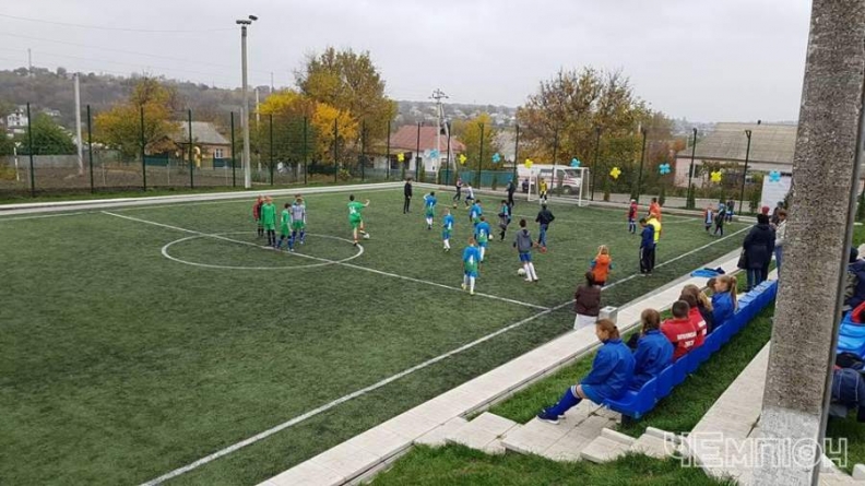 У Тальному відкрили спортивно-розважальний комплекс, збудований за кошти мецената