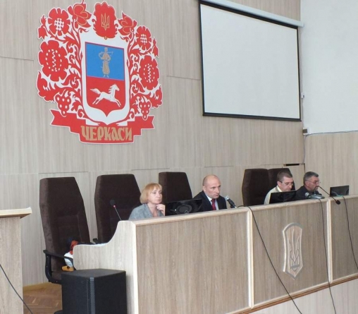 Міський голова Анатолій Бондаренко готовий у суді відстоювати своє розпорядження