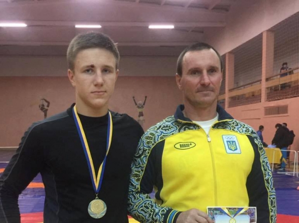 Черкаські спортсмени здобули нагороди чемпіонату України з греко-римської боротьби