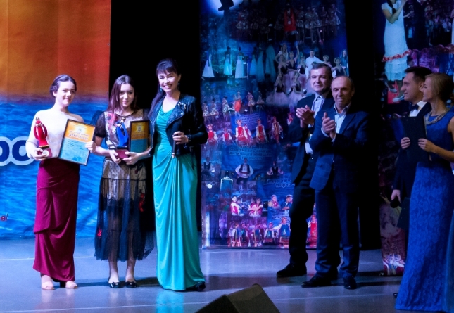На міжнародному фестивалі спів черкаських вокалісток визнано бездоганним