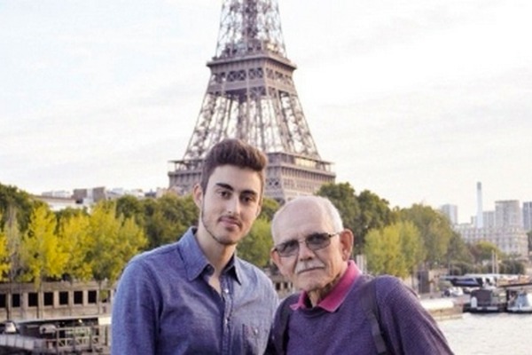 71-річний черкащанин велосипедом приїхав до внука в Париж