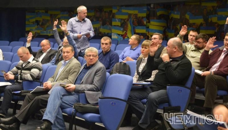 Наступного року Черкаси прийматимуть веслувальників на човнах “Дракон”