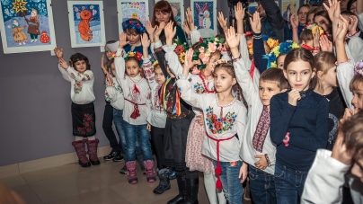 “Музику зимової казки” відкрили у Галереї народного мистецтва