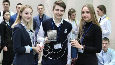 Черкаські школярі – серед переможців  виставки-конкурсу «Майбутнє України»