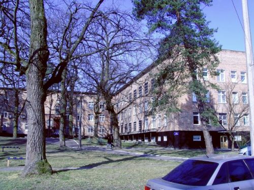 Для дитячого онковідділення благодійники придбали ліжко-трансформер
