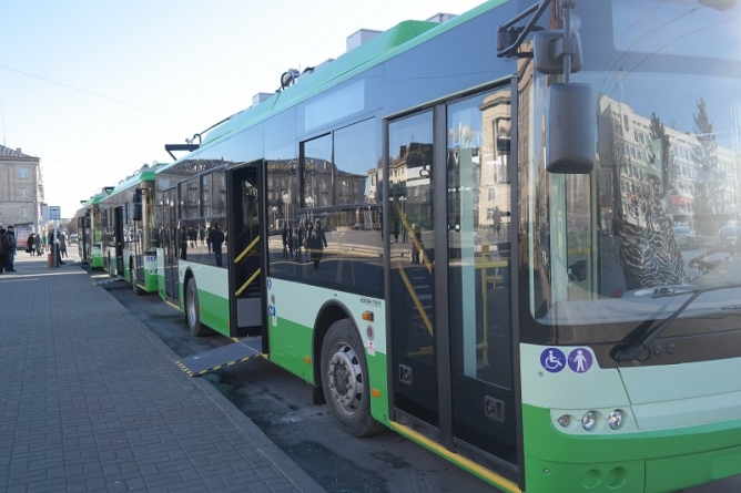 Понад 60 тролейбусів щоденно перевозять пасажирів у Черкасах