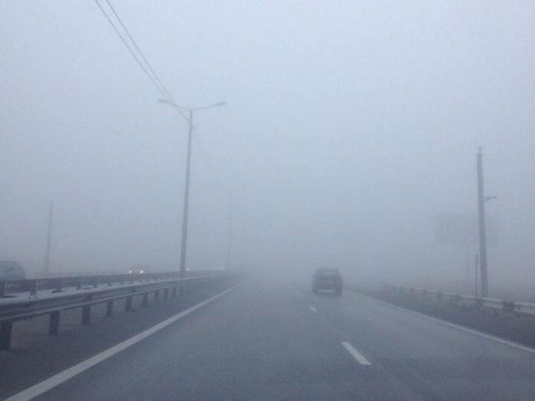 На Черкащині через туман погіршилася видимість на дорогах