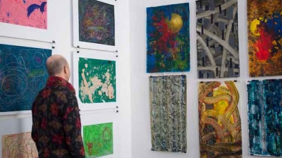 “Щось цікаве”: виставка-дослідження відкрилася в Черкасах