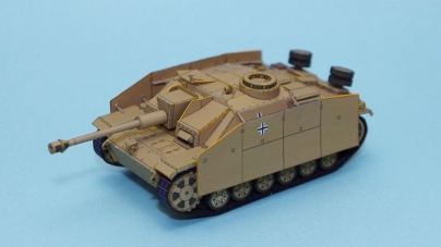 Паперові міні-моделі радянських танків створює власноруч черкащанин