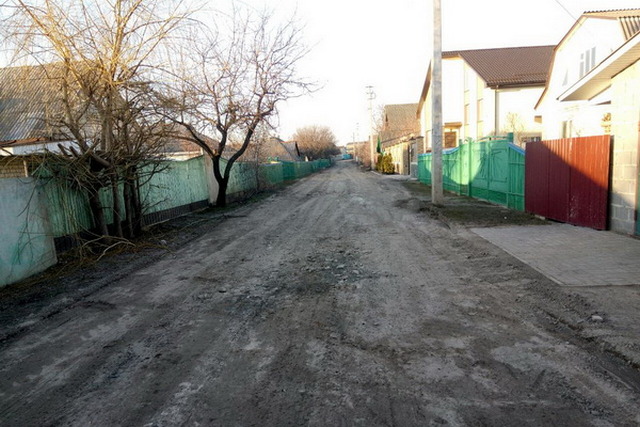 Козаки наводять лад на вулицях у Руській Поляні