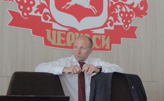 «Олександр Радуцький сильно хотів все підписувати», – міський голова Анатолій Бондаренко