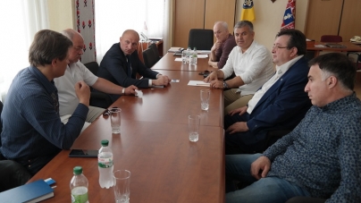 Міський голова Черкас обговорив з турецькими інвесторами перспективи впровадження сучасних технологій у ремонті доріг