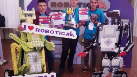 Черкаські школярі привезли нагороди з ROBOTICA 2018