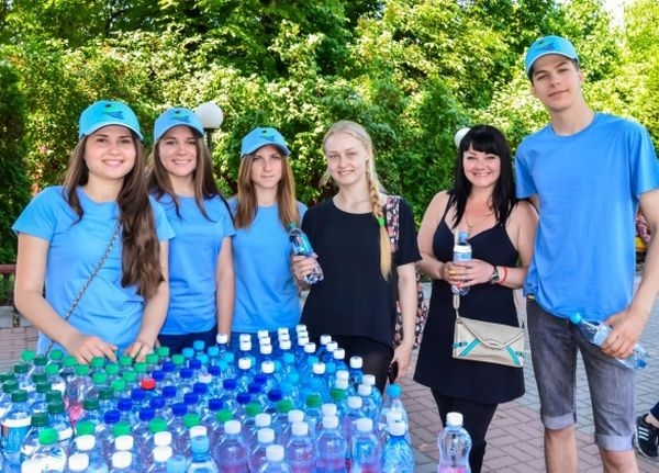 Оздоровча акція “Пий воду – здавай сесію” відбулася в УДПУ 
