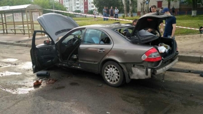 У Черкасах вибухнув автомобіль: власник був за кермом