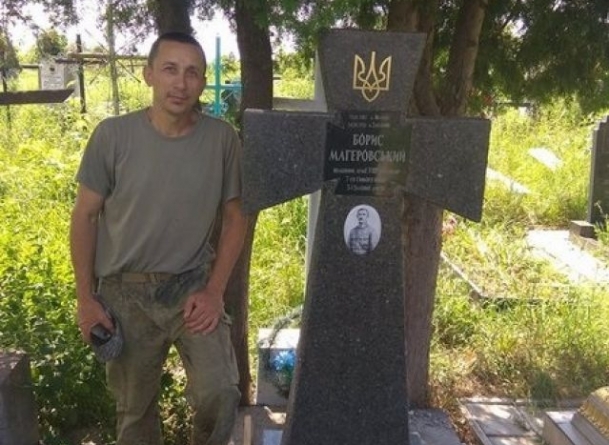 Пам’ятник полковнику УНР у Здолбунові встановив майстер з Черкащини