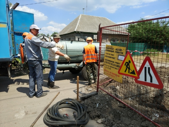 Новий каналізаційний колектор почали будувати у Черкасах