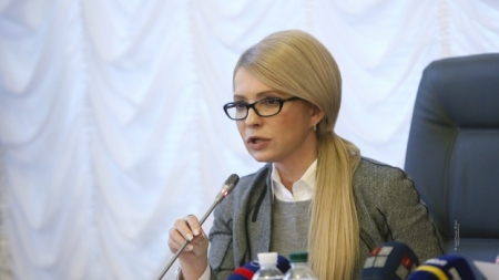 Юлія Тимошенко: Завдання нової Конституції – виробити шлях у майбутнє України