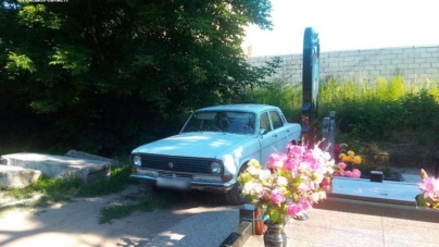 Викрадене авто знайшлося на черкаському цвинтарі