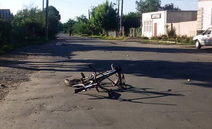 Велосипедиста збили насмерть у Ватутіному (фото)