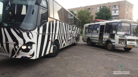 У Черкасах нетверезий водій пасажирського автобуса скоїв ДТП