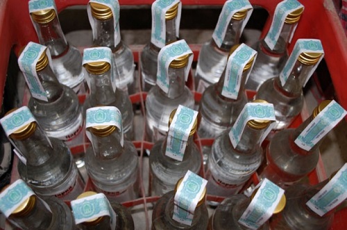 У Черкасах затримано чоловіка з 720 л фальсифікованого алкоголю