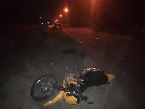 У Черкасах мотоцикліст «налетів» на ВАЗ: пасажирка байка в лікарні
