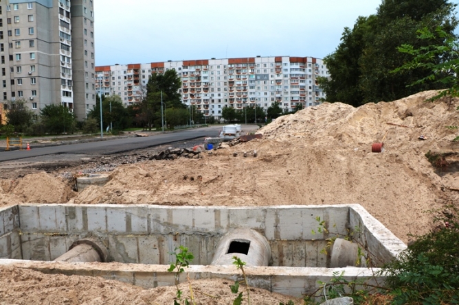 Якісне облаштування зливової каналізації на Героїв Дніпра має бути пріоритетом для будівельників, – Бондаренко