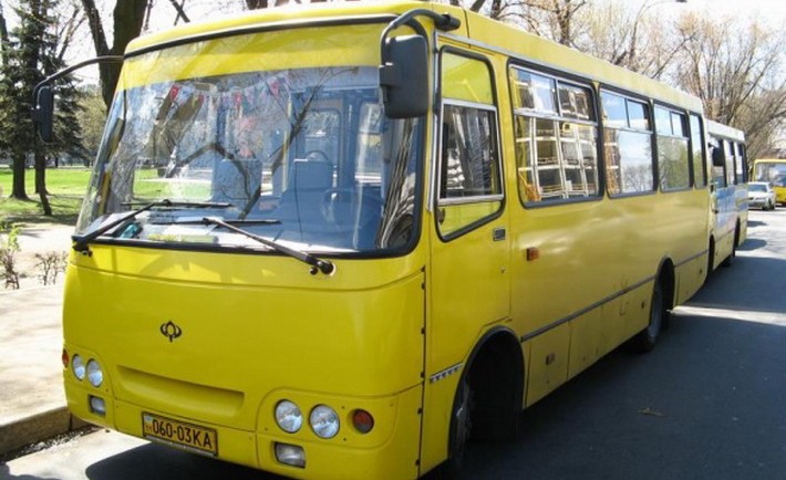 В Черкасах маршрутки та тролейбуси два дні курсуватимуть за зміненим напрямком