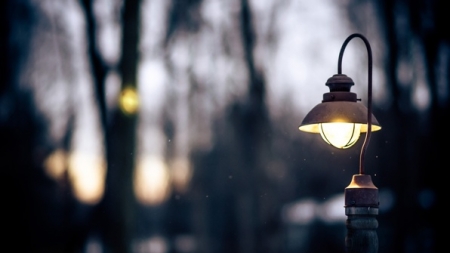 В одному із міст Черкащини через борги відключили вуличне освітлення