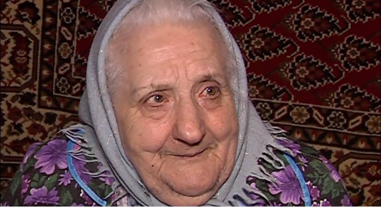 “Сухе горе бабці Оленки”: у Черкасах бабуся 13 років живе без води
