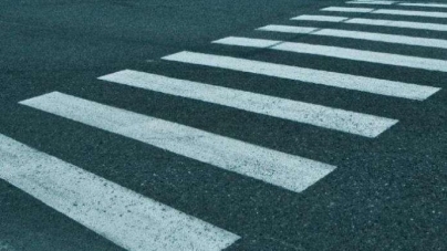 У Черкасах легковик збив дівчину на пішохідному переході