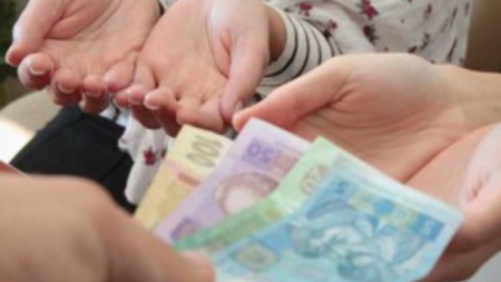 Низка соціальних виплат у Черкасах опинилися під загрозою через ухвалу суду