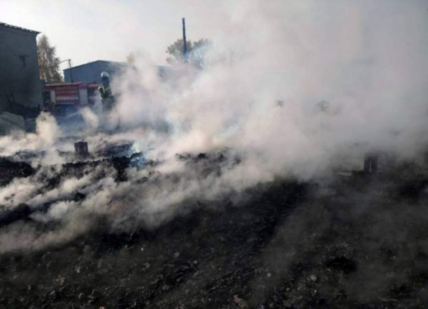 На Черкащині рятувальники ліквідували масштабну пожежу