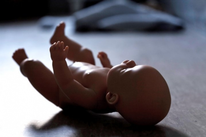 У Черкасах знайшли тіло новонародженого хлопчика