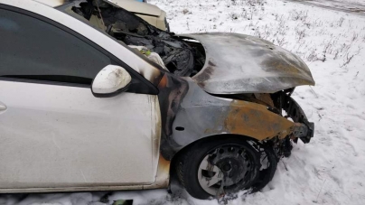 У Черкасах спалили автівку “батьківщинівцю” (відео)
