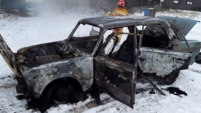 На одному з підприємств Черкащини через необережність вщент згорів автомобіль