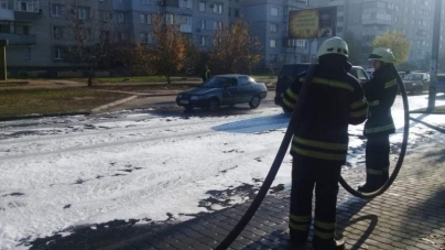 На одній з вулиць Черкас розлилося паливо (фото)