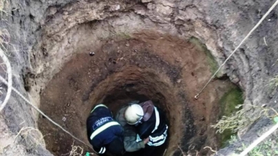 На Черкащині жінку визволяли з 4-метрової каналізаційної ями