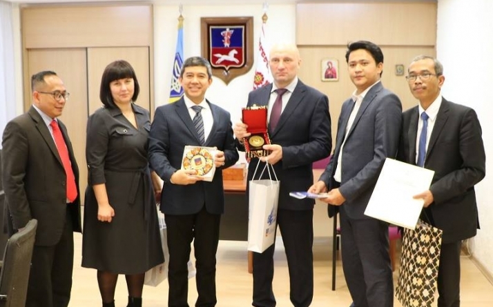 Мер Черкас зустрівся з Послом Індонезії