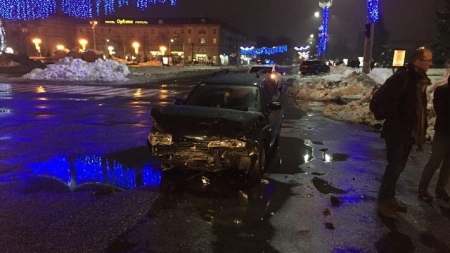 Уночі в Черкасах зіткнулися автівки: є постраждалі