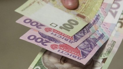 На Черкащині касир поштового відділення викрала 60 тис. гривень заради купівлі авто (відео)