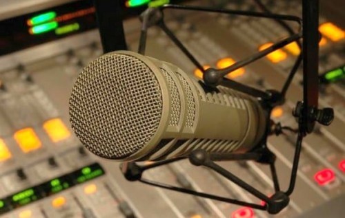 Черкаські радіостанції перевиконують мовні квоти