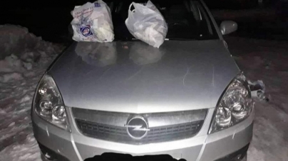 Подряпали авто та засипали сміттям: у Черкасах за паркування “не в тому місці” постраждав автомобіліст