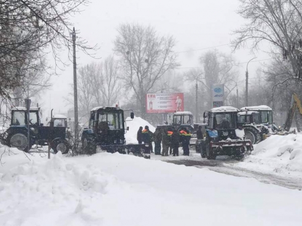 “Так рано очищення тротуарів в нашому місті не відбувалось ще ніколи”, – підприємець про подолання наслідків снігопаду