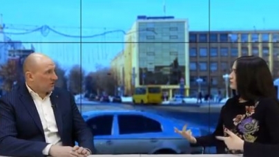 Анатолій Бондаренко просить депутатів не гратися в політику і голосувати за бюджет