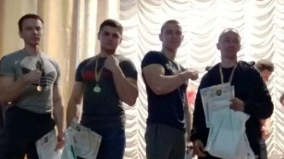 У Чемпіонаті області з армспорту 8 медалей вибороли спортсмени з Черкас